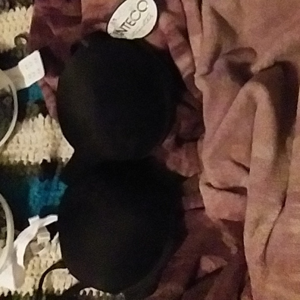 NWT INTECO INTIMATES LACE BRA 36D